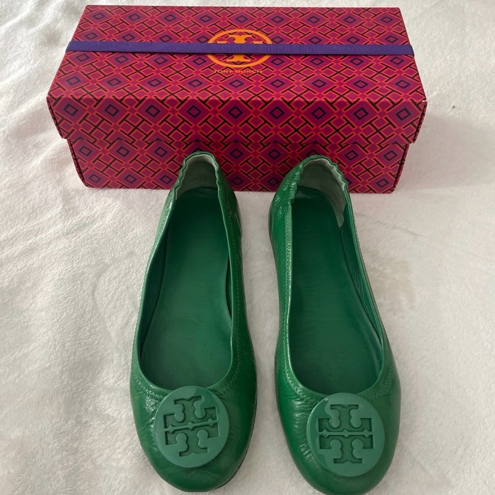 Tory Burch Green Leather Logo Ballet Flats